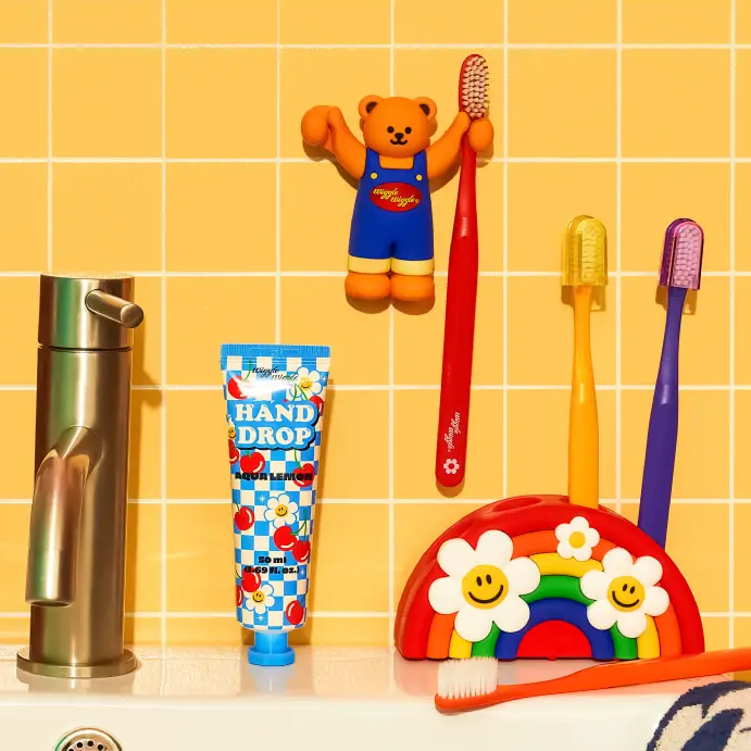 Toothbrush holder - Wiggle Bear